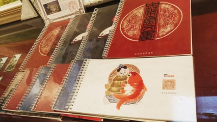 藝術(shù)走進(jìn)生活 西洋美術(shù)館的文創(chuàng)產(chǎn)品開(kāi)發(fā)與沉浸式藝術(shù)活動(dòng)策劃